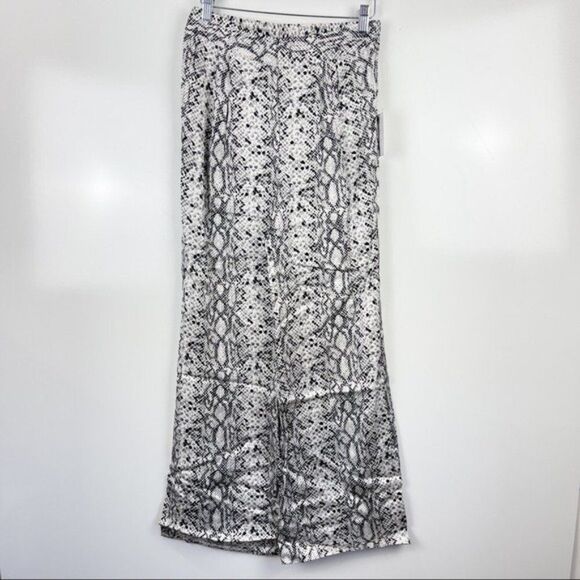 NEW Good American High Rise Satin Wide Leg Pants Snake Print Size 2 (Medium 6-8) - Picture 2 of 10